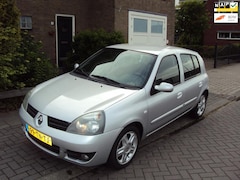 Renault Clio - 1.2-16V Campus