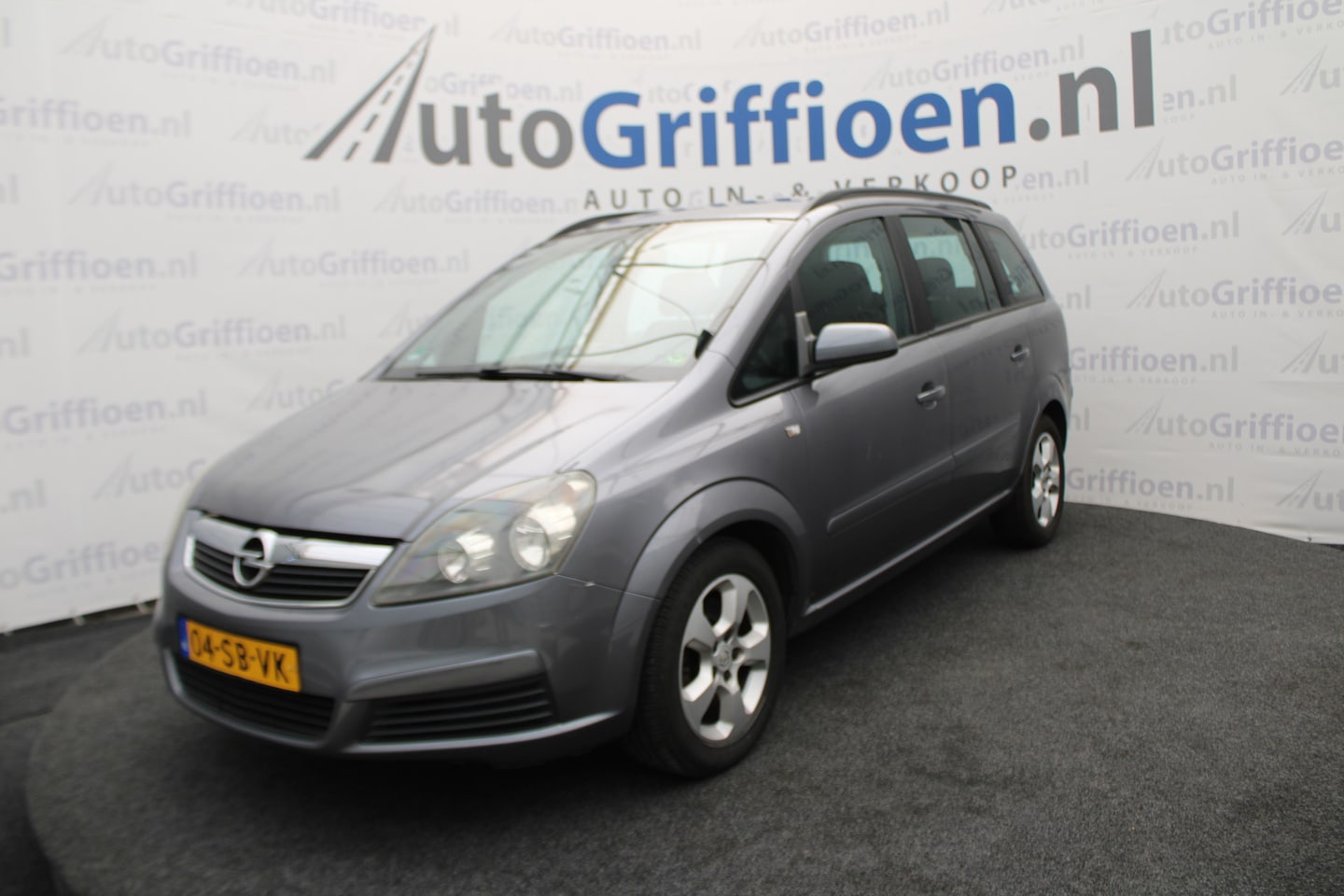 Opel Zafira - 2.2 Enjoy 7-zitter met trekhaak - AutoWereld.nl