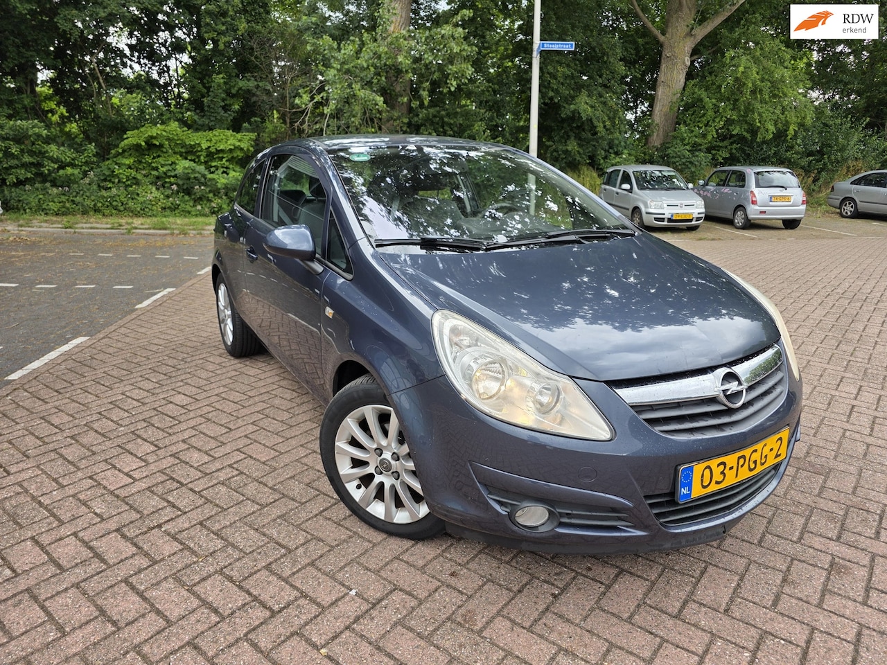 Opel Corsa - 1.4-16V Cosmo Volle Automaat Half Leer Clima - AutoWereld.nl