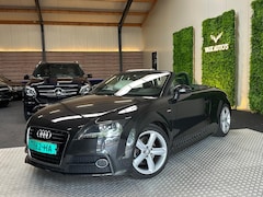 Audi TT Roadster - 1.8 TFSI S-Line - Leer - Automaat - Stoelverwarming - Elektrische Stoelen - Navigatie - Cr