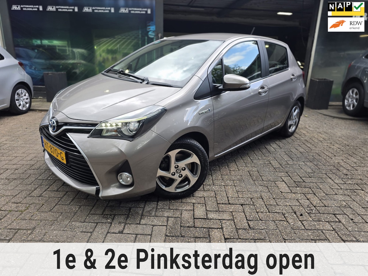 Toyota Yaris - 1.5 Hybrid Lease | 1E EIGENAAR | 12MND GARANTIE | NAVI | CLIMA | LMV | - AutoWereld.nl