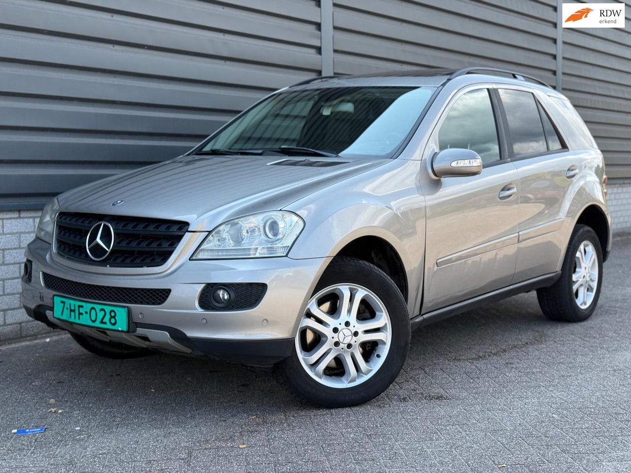 Mercedes-Benz M-klasse - 280 CDI Automaat Leer Pano Navi Cruise - AutoWereld.nl