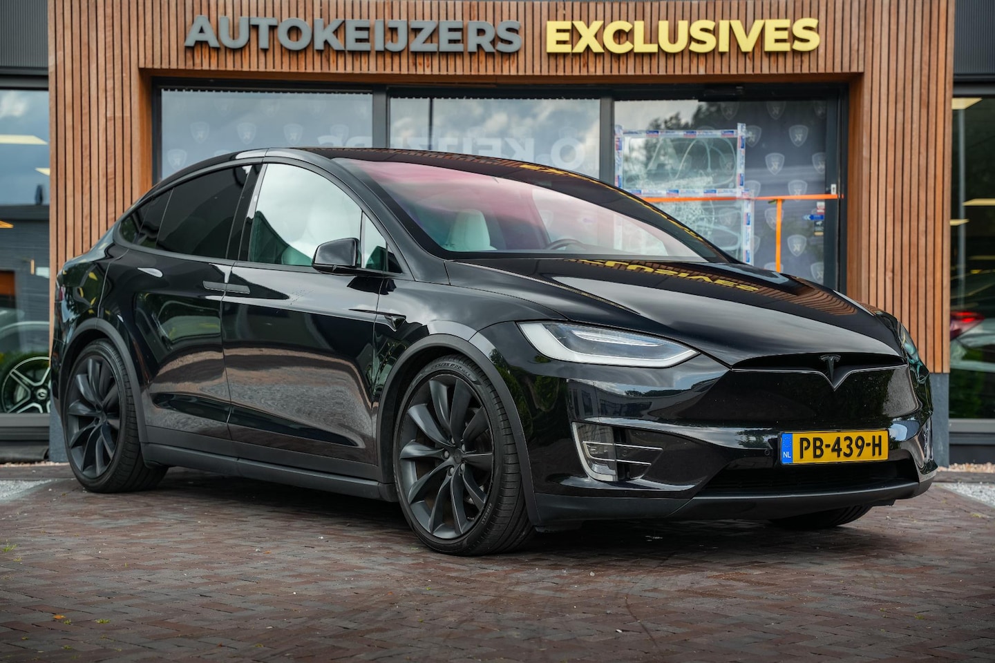 Tesla Model X - 100D 6p. Autopilot Leer Alcantara Carbon Camera Trekhaak 22”LM - AutoWereld.nl