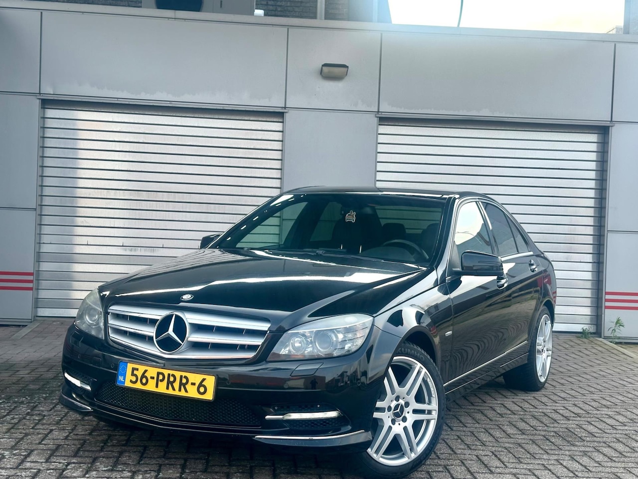 Mercedes-Benz C-klasse - 250 CGI BlueEFFICIENCY Avantgarde 250 CGI BlueEFFICIENCY Avantgarde - AutoWereld.nl