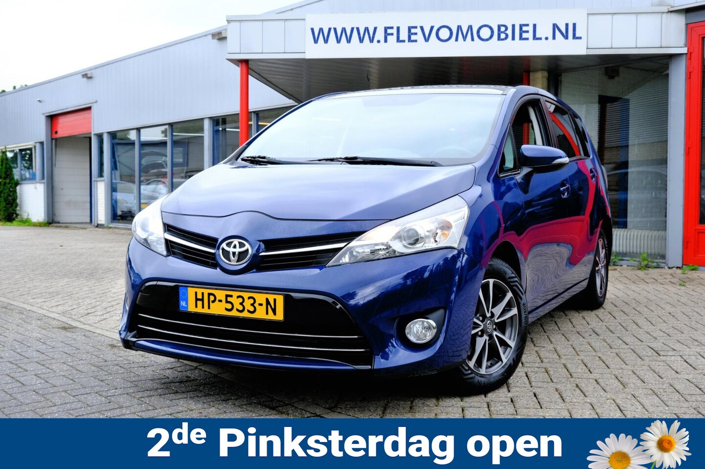 Toyota Verso - 1.8 VVT-i Business Limited Pano|Cam|Clima|LMV - AutoWereld.nl