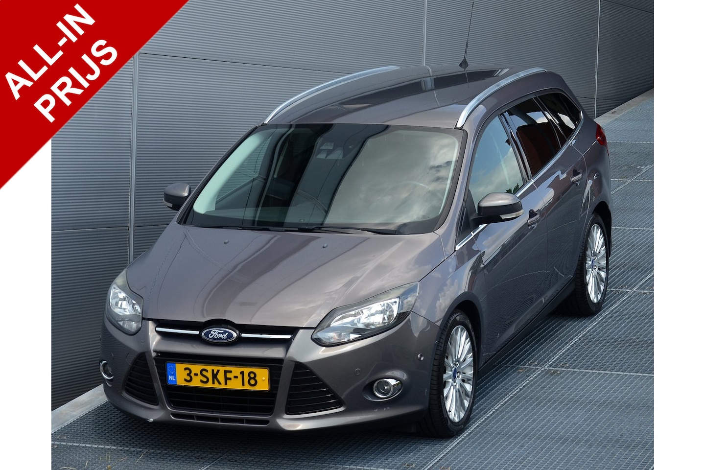 Ford Focus Wagon - 1.6 ECOBOOST TITANIUM | STATION | CLIMATE CONTROL | DODEHOEK ASSISTENT |  NAVI | ALL IN RI - AutoWereld.nl