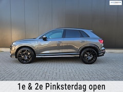 Audi Q3 - 45 TFSI e 245pk 3x S line Panodak Matrix Acc Sfeerverlichting Camera Memory Elektrische ko