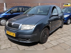 Skoda Fabia - 1.4-16V Equipe, AIRCO, Elektrische ramen
