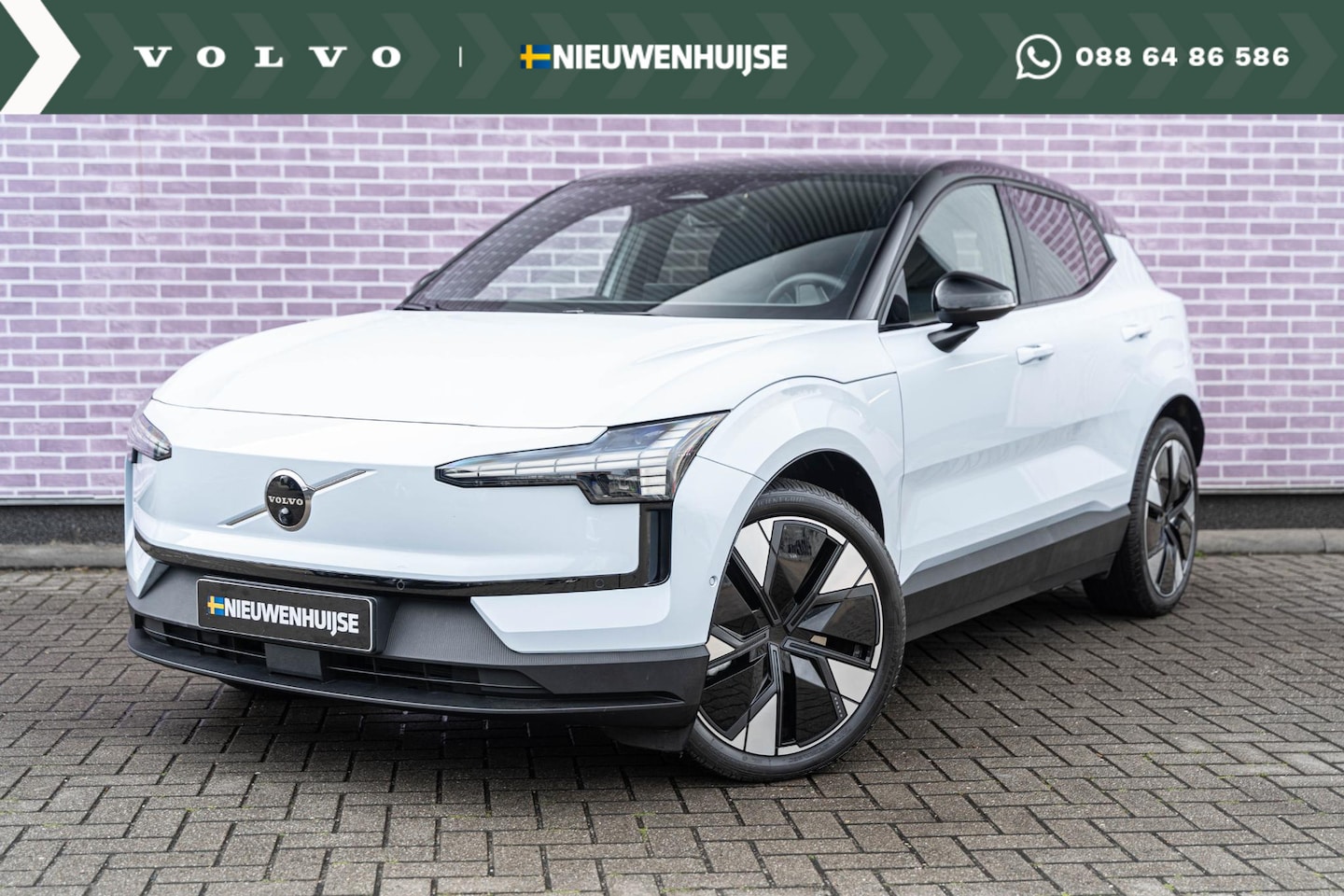 Volvo EX30 - Twin Motor Performance Ultra AWD | Stoel-/stuurverwarming | 360 Camera | 20" LM | Elektr. - AutoWereld.nl