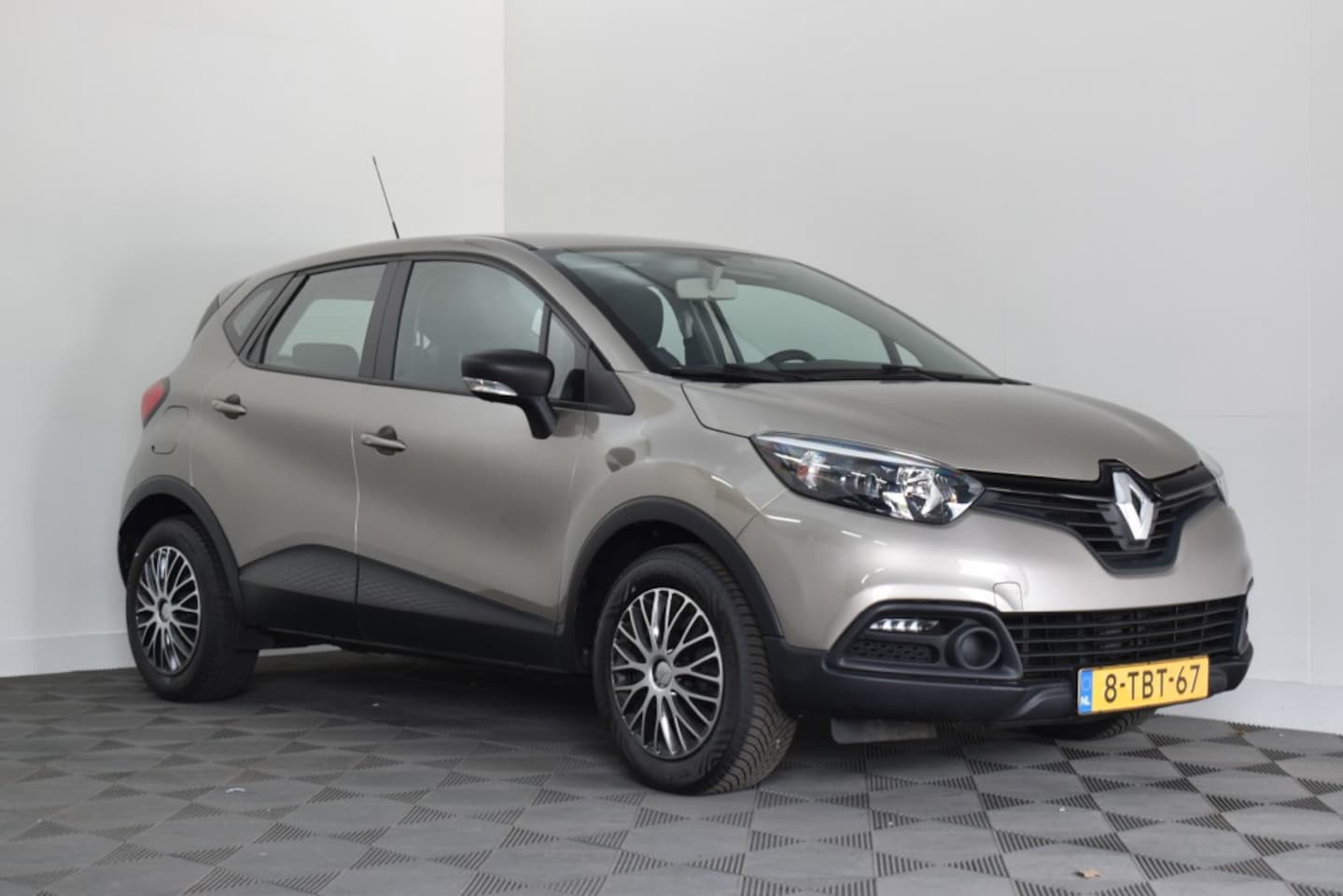 Renault Captur - 0.9 TCe Authentique 0.9 TCE 90PK AUTHENTIQUE - AutoWereld.nl