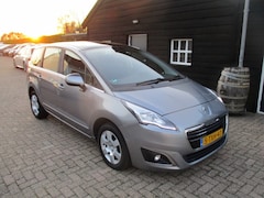 Peugeot 5008 - 1.6 THP Active 5P