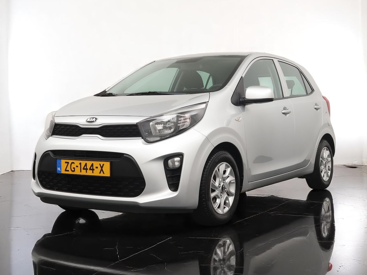 Kia Picanto - 1.0 CVVT EconomyPlusLine - Airco - Licht metalen velgen - All Season - Bluetooth - Fabriek - AutoWereld.nl