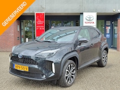 Toyota Yaris Cross - 1.5 Hybrid STYLE PANODAK STOEL/STUURVERW NAVI 17'' LM-VELGEN KEYLESS BLUETOOTH EL-ACHTERKL