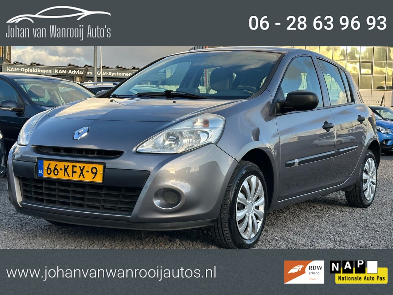 Renault Clio - 1.2 Special Line/AIRCO/NAVI/NW APK - AutoWereld.nl