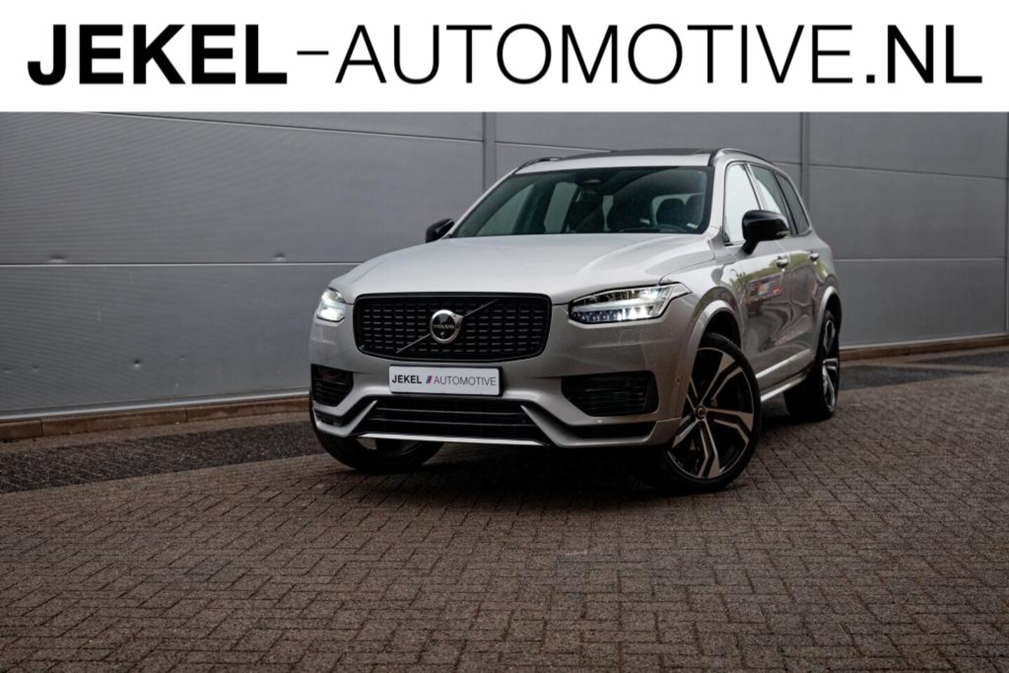 Volvo XC90 - 2.0 T8 Recharge AWD R-Design Full Option, Luchtvering, B&W, HUD, 22" LM velgen, 360 camera - AutoWereld.nl