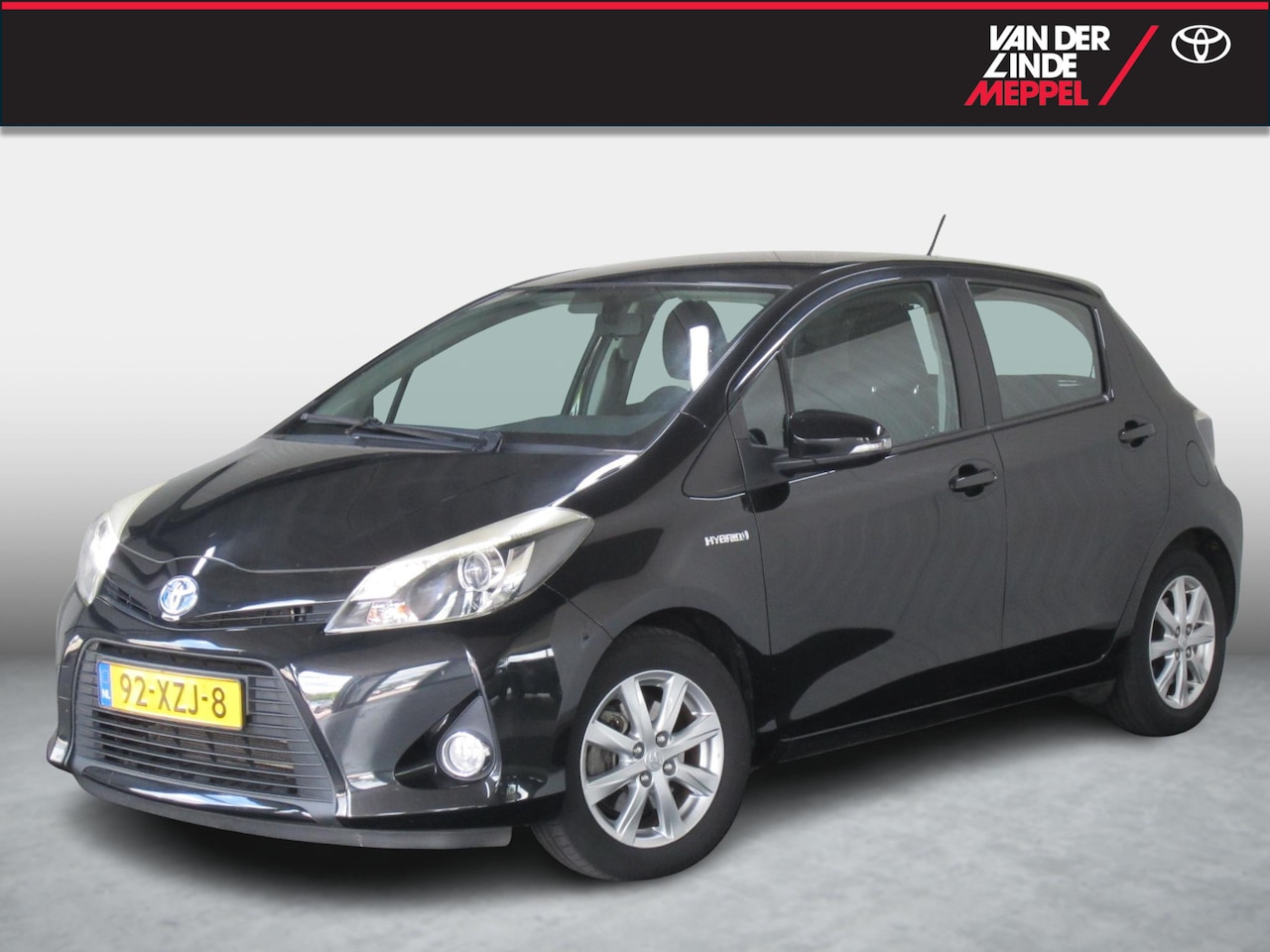 Toyota Yaris - 1.5 Full Hybrid Aspiration Trekhaak - AutoWereld.nl