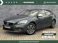Volvo V40 Cross Country - 2.0 D2 Nordic+ | Adaptieve cruise control | BLIS | Trekhaak |verwarmde voorstoelen | Voorr