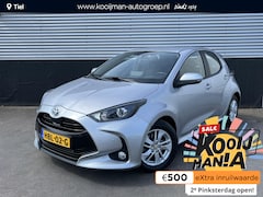 Toyota Yaris - 1.5 Hybrid Business Stoelverwarming, Parkeersensoren, Adaptieve cruise control, Achteruitr