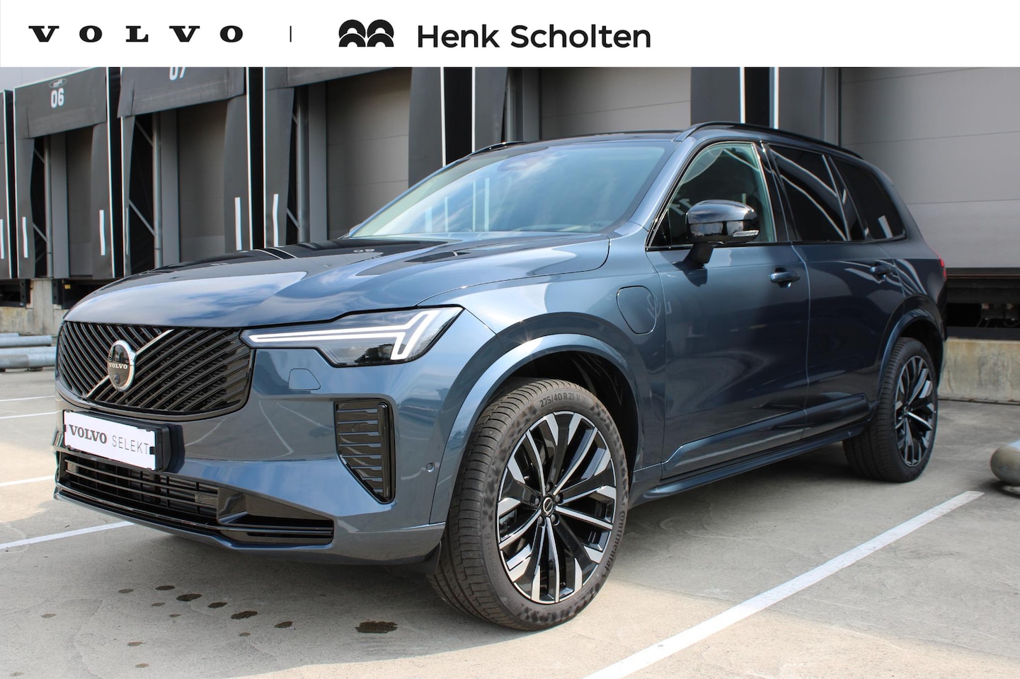 Volvo XC90 - T8 455PK Plug-in hybrid AWD Plus Dark | Bowers & Wilkins Premium Audio | Luchtvering | Don - AutoWereld.nl