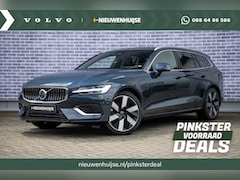 Volvo V60 - 2.0 T6 Plug-in hybrid AWD Ultra Bright | Head Up | Long Range | Gelamineerd Glas | 360 Cam