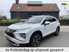 Mitsubishi Eclipse Cross - 2.4 PHEV Plug-in Hybride Intense+ Navigatie Camera Trekhaak