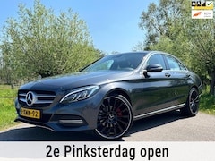 Mercedes-Benz C-klasse - 180 Edition / Airco / Navigatie / Elektrische Voorstoel / / Cruise Control / LM-Velgen Zwa