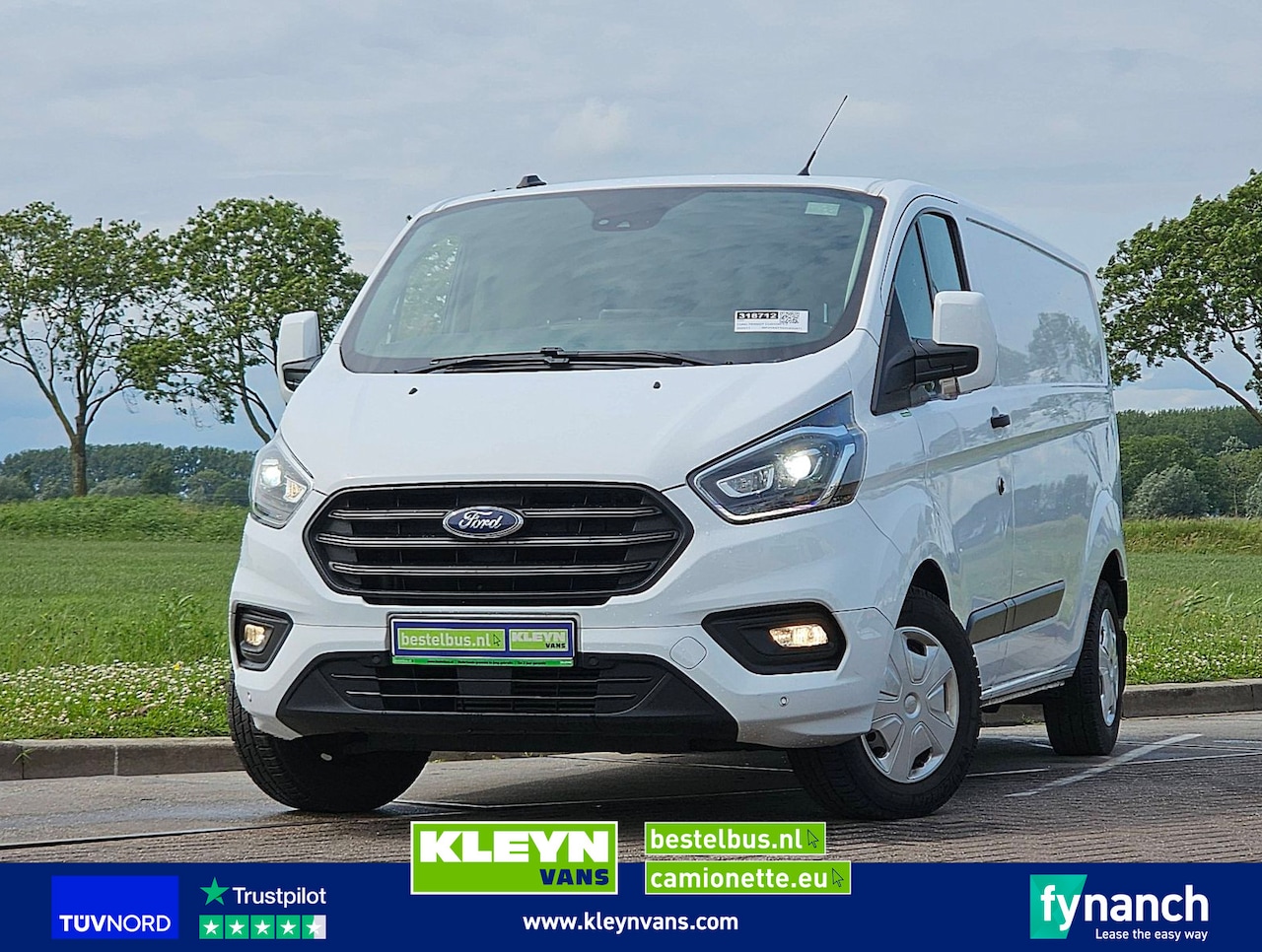 Ford Transit Custom - 2.0 L2H1 Wp-Inrichting ! - AutoWereld.nl