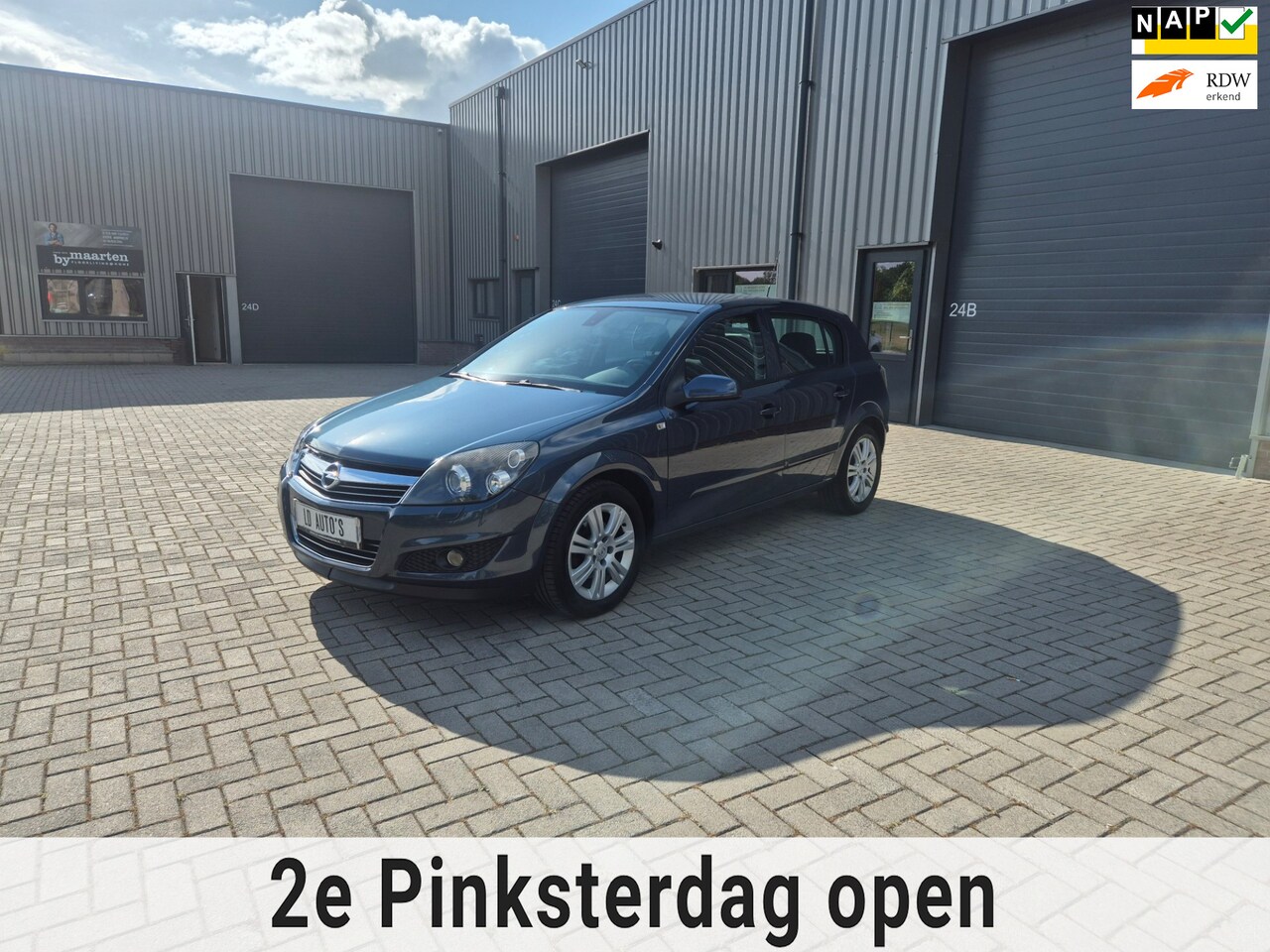 Opel Astra - 1.8 Executive AUTOMAAT TOP OCCASION - AutoWereld.nl