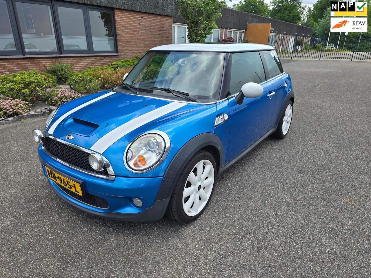 MINI Cooper S - Mini 1.6 Airco Boekjes Leer Pano - AutoWereld.nl