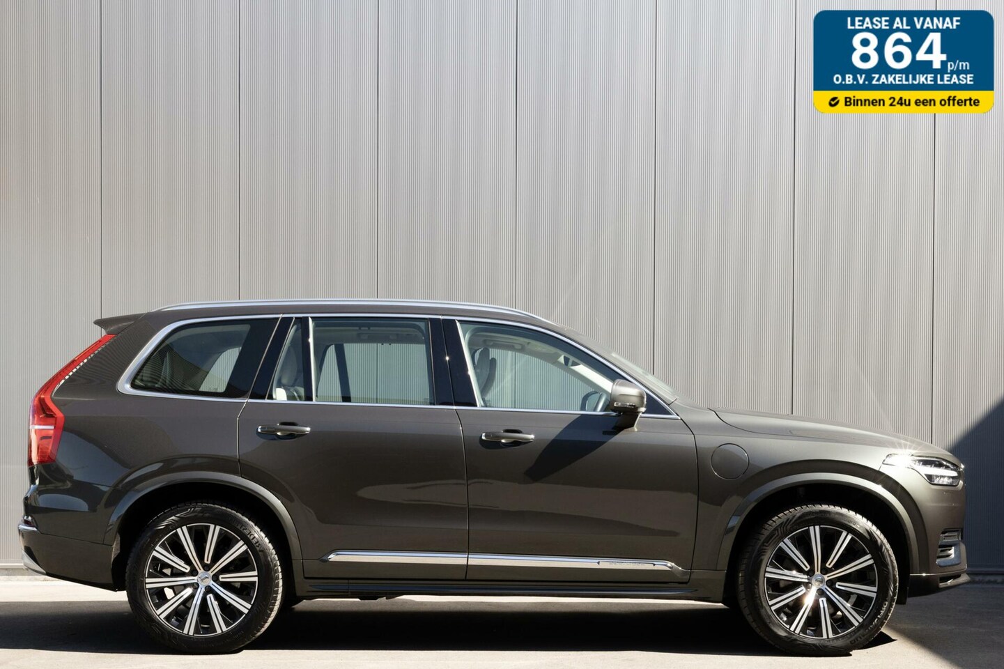 Volvo XC90 - 2.0 T8 Plug-in hybrid AWD Ultra Bright Longrange|Panorama|Trekhaak|H/K Audio - AutoWereld.nl