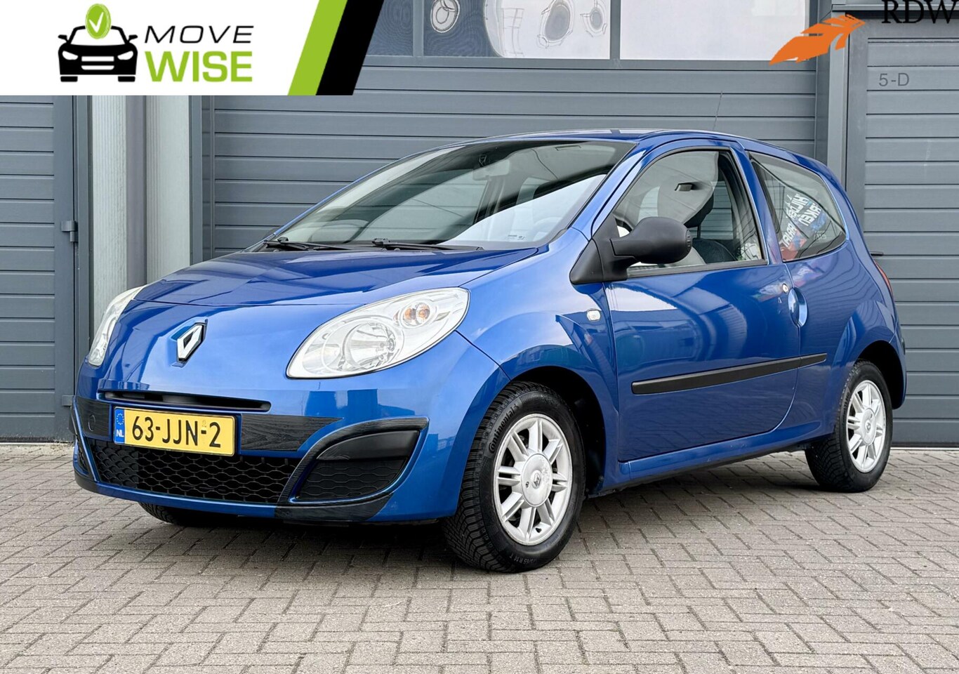Renault Twingo - 1.2 Authentique | Airco | Lichtmetalen Velgen | Elektr Pakket | NW APK ! | Leuk & Zuinig | - AutoWereld.nl