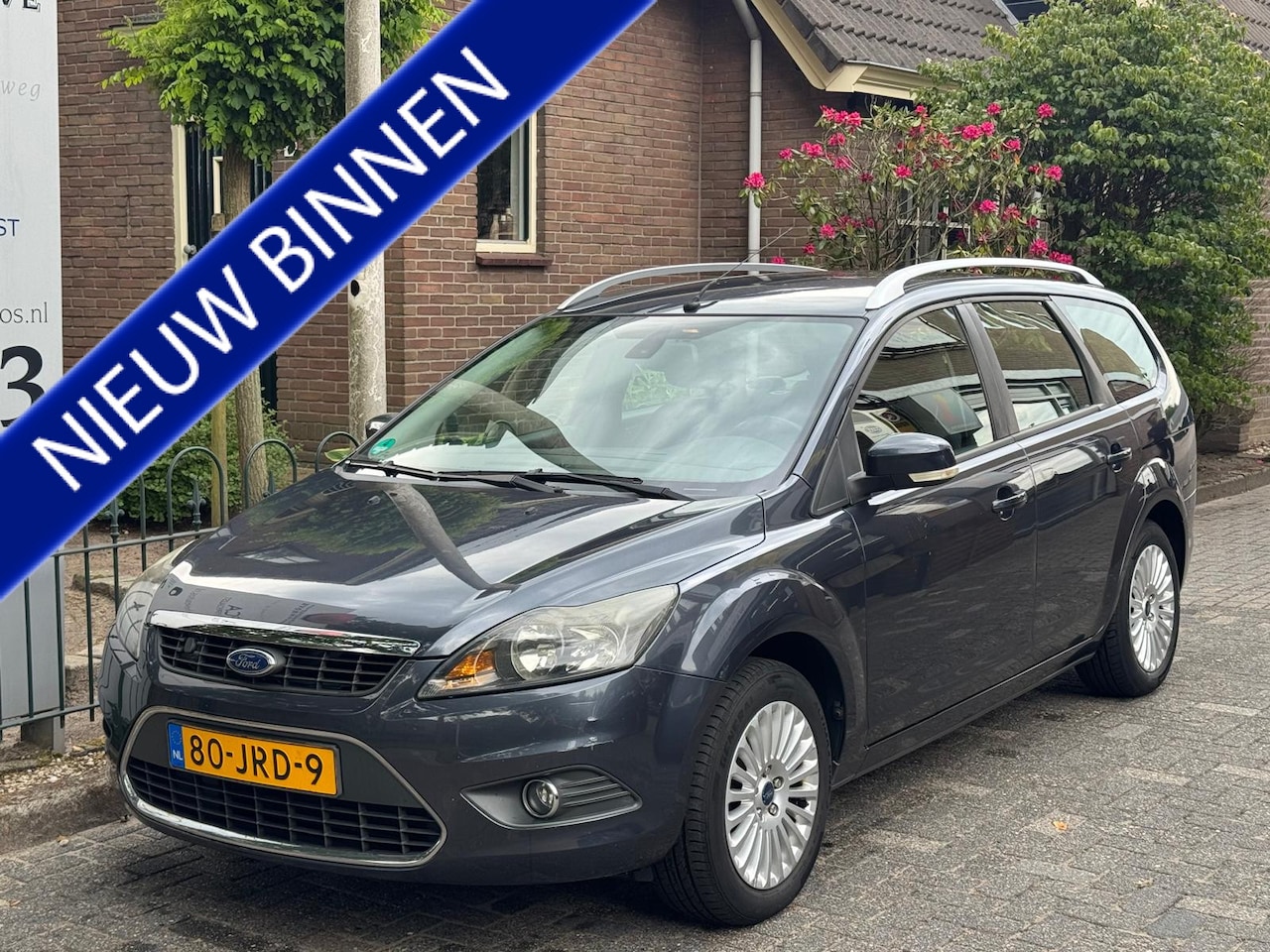 Ford Focus Wagon - 1.8 Titanium Flexi Fuel 1.8 Titanium Flexi Fuel - AutoWereld.nl