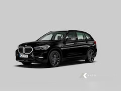 BMW X1 - 25e xDrive | Sportline | Driving Ass. Plus | Stoelverwarming | HIFI | Ambiance verlichting