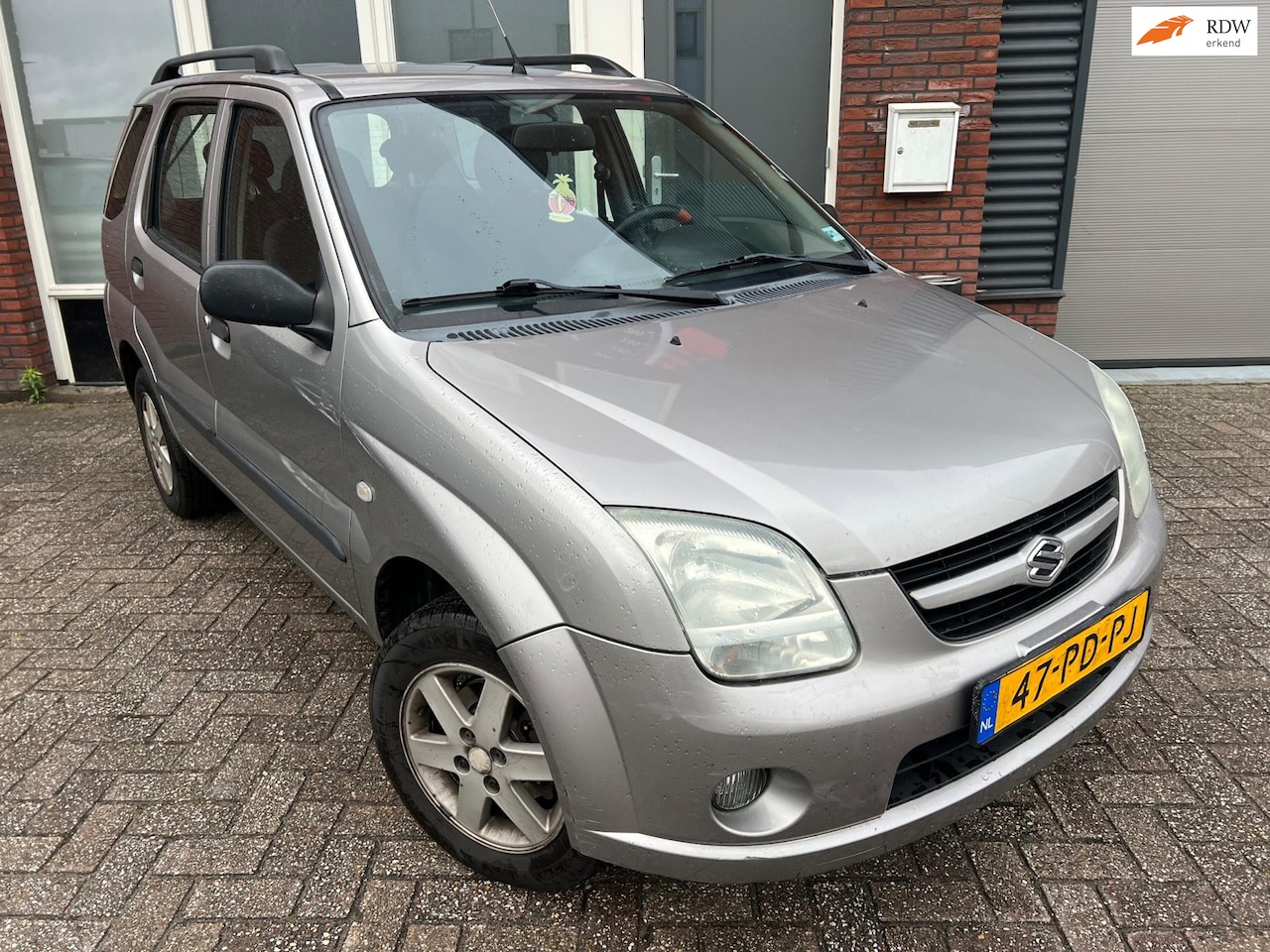 Suzuki Ignis - 1.3-16V GLS / Weinig km / 5DRS / NAP / LM - AutoWereld.nl