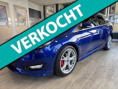 Ford Focus Wagon - 1.0 Ecoboost 125PK Titanium+ ST-Pakket