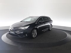 Toyota Avensis Touring Sports - 1.8 VVT-i Executive Business Premium