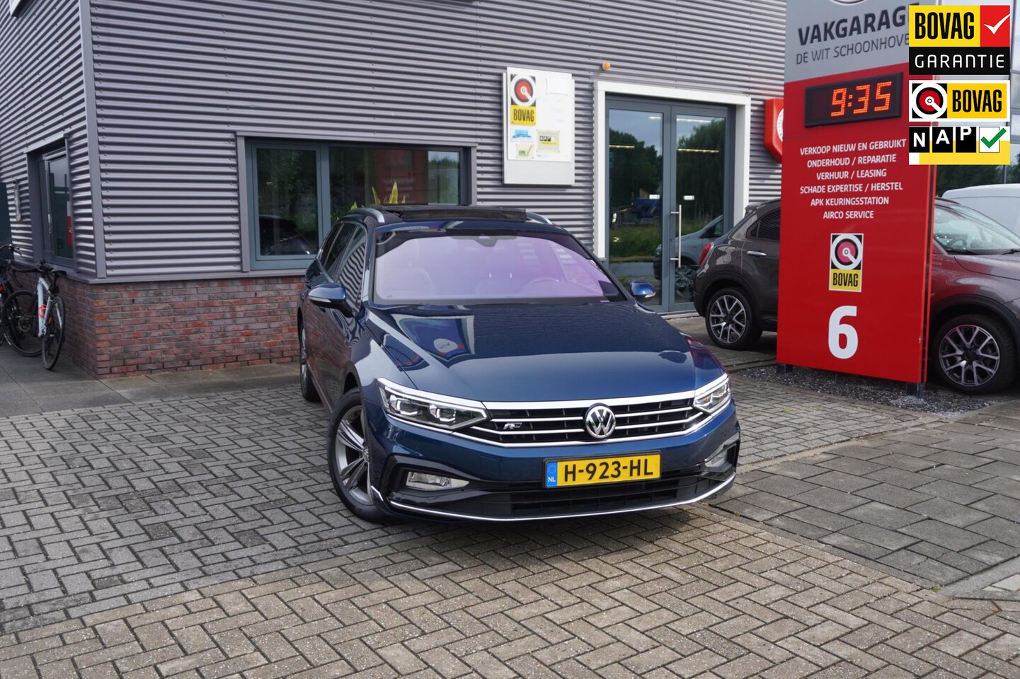Volkswagen Passat Variant - 1.5 TSI Elegance Business R. Panoramadak, Lederen bekleding, Trekhaak. - AutoWereld.nl
