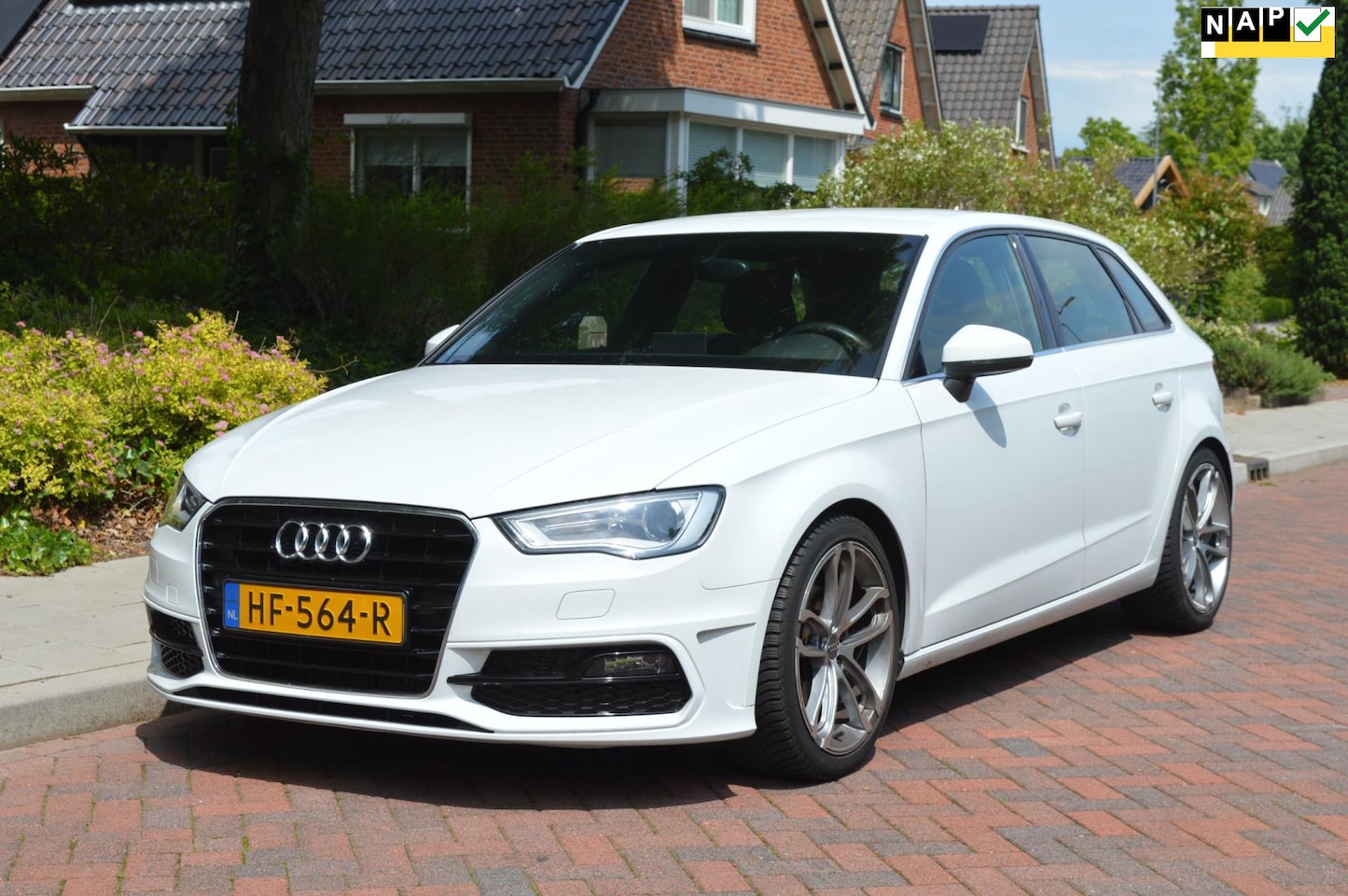 Audi A3 Sportback - 1.2 TFSI Ambition S-Line plus - AutoWereld.nl