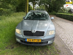 Skoda Octavia Combi - 2.0 FSI 4x4