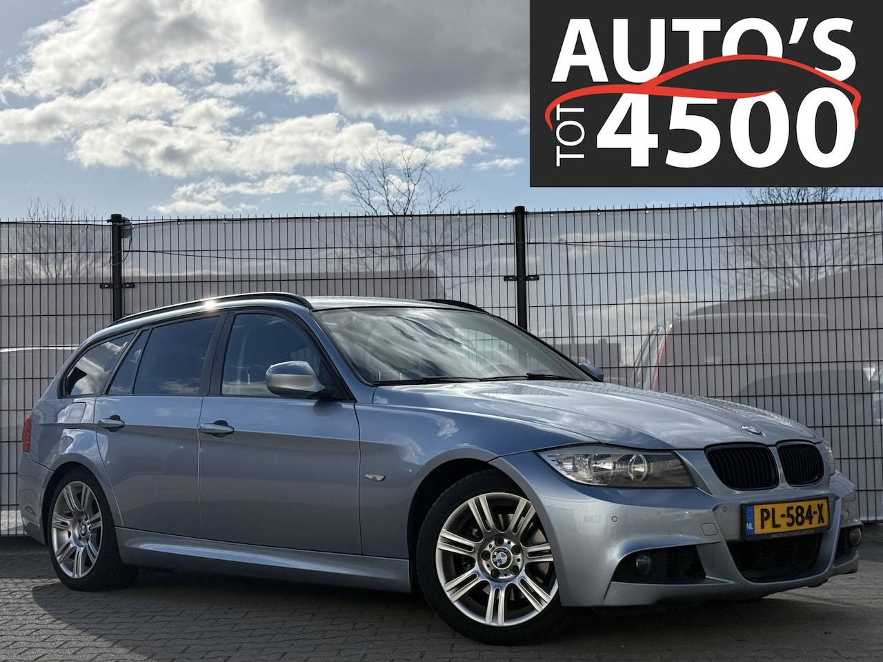 BMW 3-serie Touring - 318d Luxury Line Clima/stoelverwarming! - AutoWereld.nl