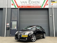 Alfa Romeo MiTo - 0.9 TwinAir Turbo 101 PK Esclusivo Clima/NAP/Cruise/Leer/Navi