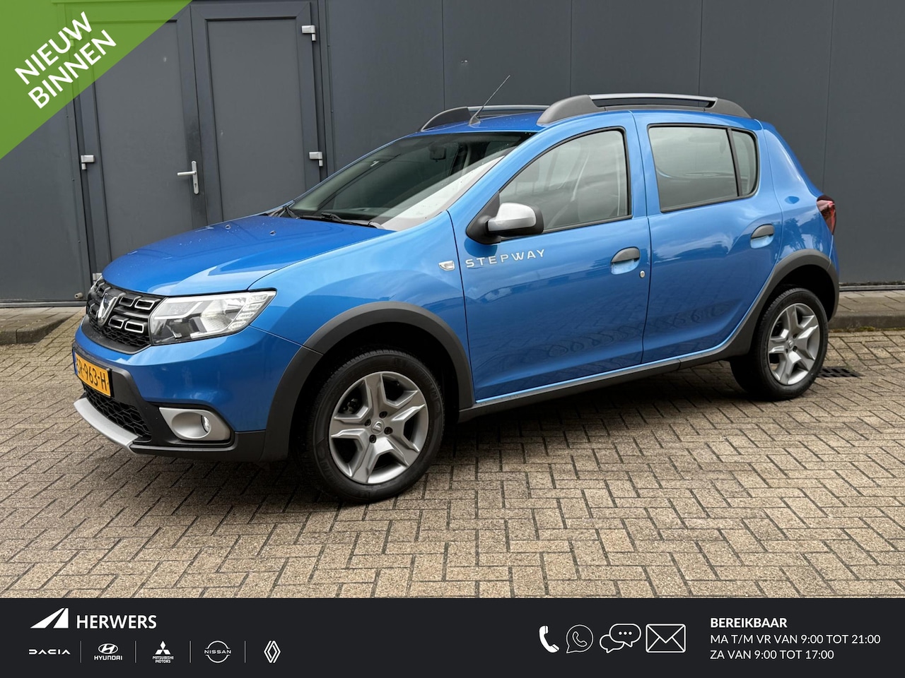 Dacia Sandero Stepway - 0.9 TCe SL / Navigatie / Bluetooth / Trekhaak / Airco / Elektrische ramen / Cruise Control - AutoWereld.nl