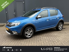 Dacia Sandero Stepway - 0.9 TCe SL / Navigatie / Bluetooth / Trekhaak / Airco / Elektrische ramen / Cruise Control