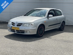 Nissan Almera - 1.8 Ambience AUTOMAAT
