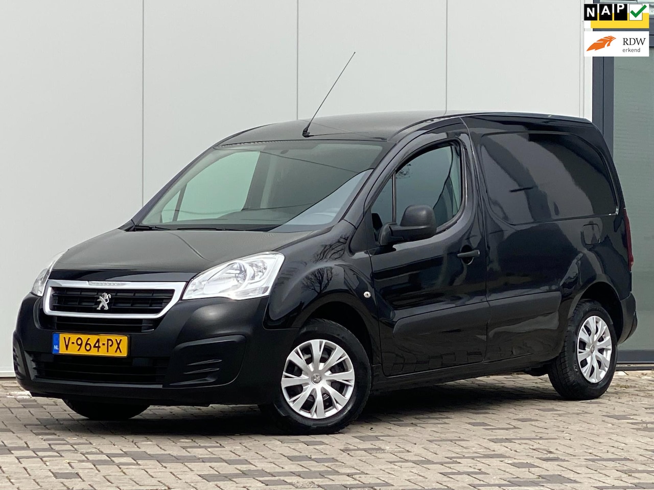 Peugeot Partner - 120 1.6 BlueHDi 75 L1 Premium 120 1.6 BlueHDi 75 L1 Premium - AutoWereld.nl