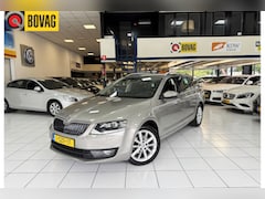 Skoda Octavia Combi - 1.6 TDI Elegance Bns Bovag Garantie