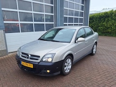 Opel Vectra - 2.2-16V V-line