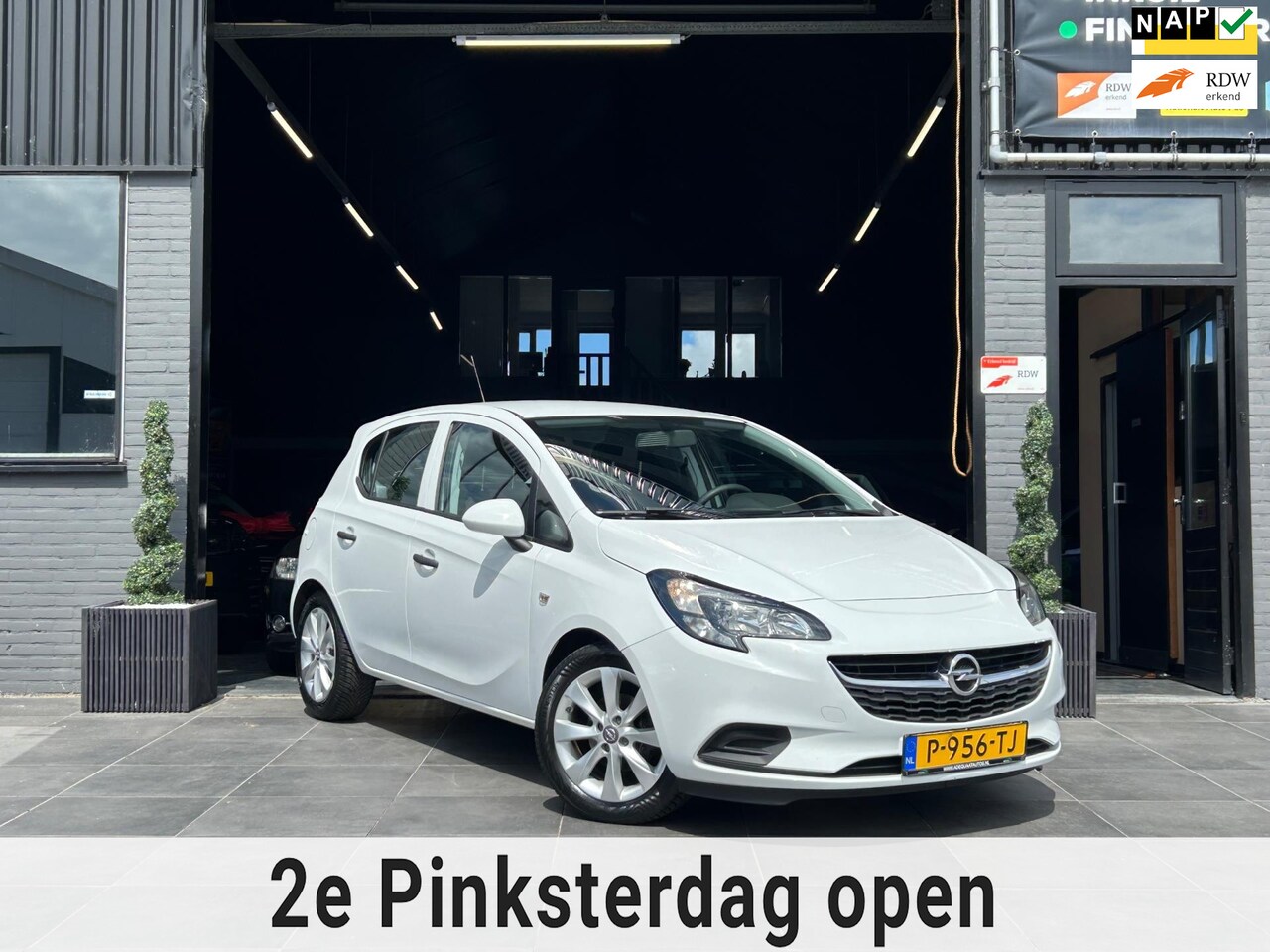 Opel Corsa - 1.2| Airco|5 deuren|Elektrische ramen|Facelift - AutoWereld.nl