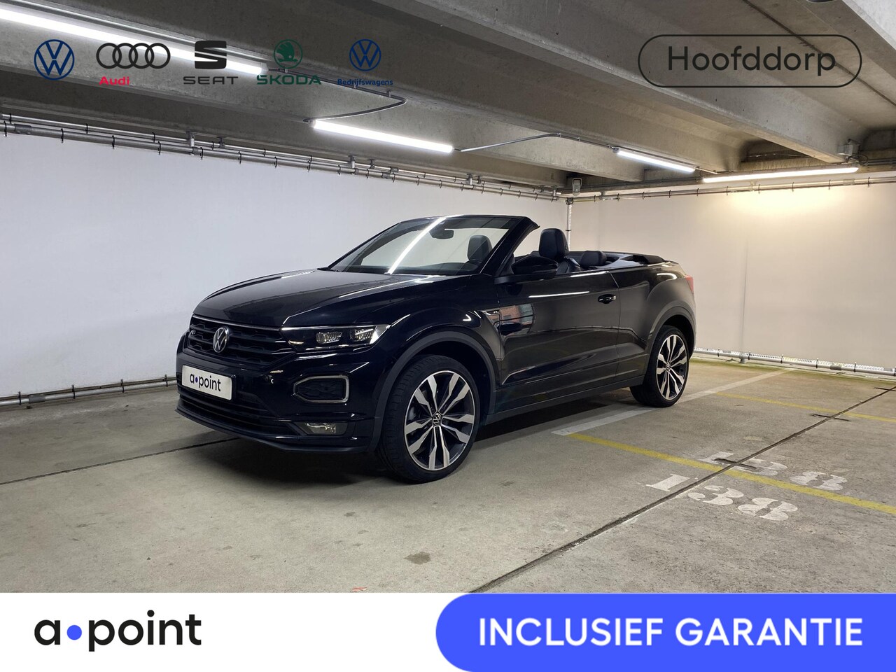 Volkswagen T-Roc Cabrio - 1.5 TSI R-Line 150 pk Automaat (DSG) | Navigatie | Trekhaak (afneembaar) | Parkeersensoren - AutoWereld.nl