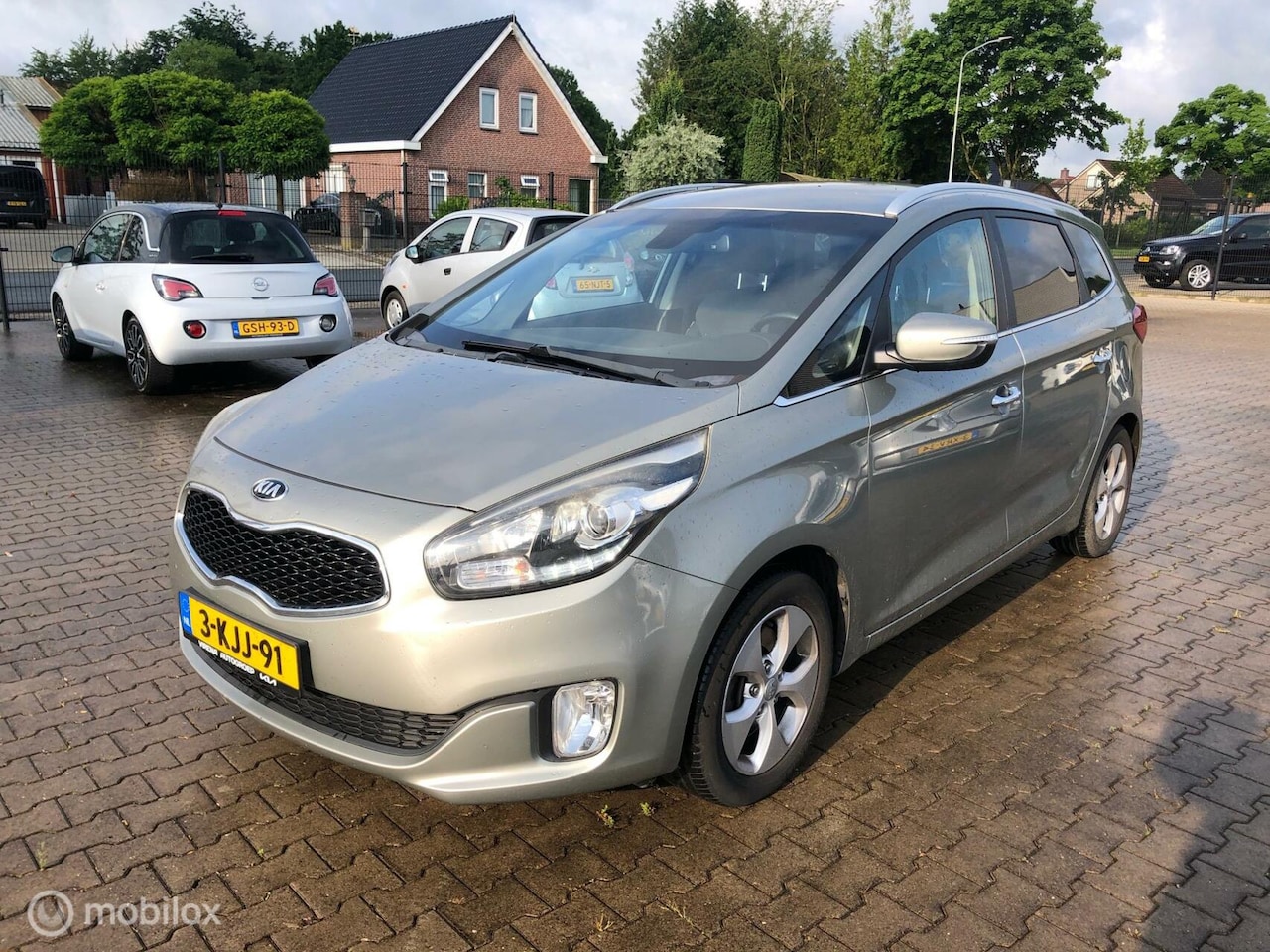 Kia Carens - 1.6 GDi First Edition Vol Optie,s 7.Pers - AutoWereld.nl